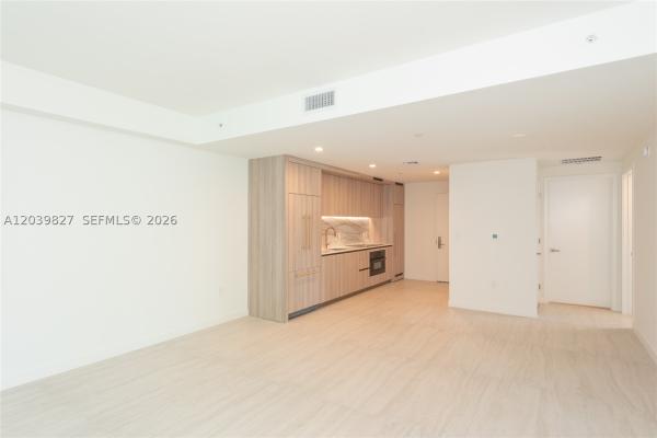 77 SE 5 #3206, Miami, Florida 33131, image 2