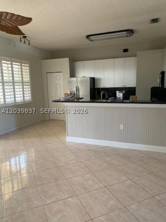 North Gate, 440 SE 23rd Ln, Homestead, Florida 33033, image 2
