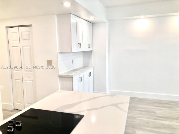 The Four Ambassadors, 905 Brickell Bay Dr #2029, Miami, Florida 33131, image 2
