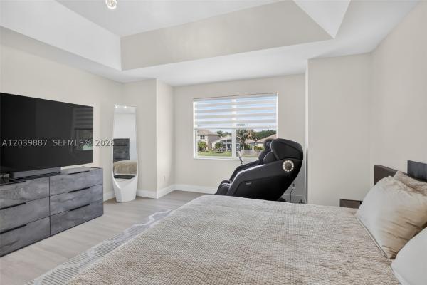 Emerald Courts, 16233 Opal Creek Dr, Weston, Florida 33331, image 2