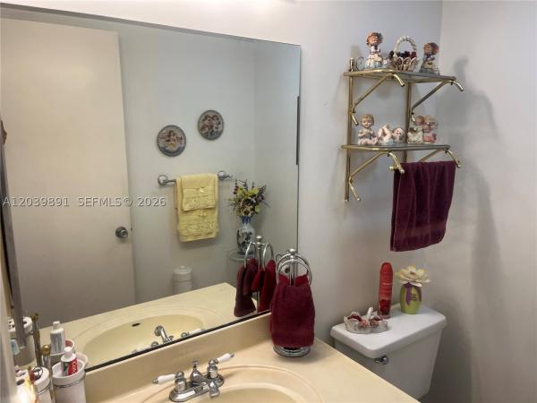 Cambridge At Century Village, 1100 SW 128th Ter #204U, Pembroke Pines, Florida 33027, image 3