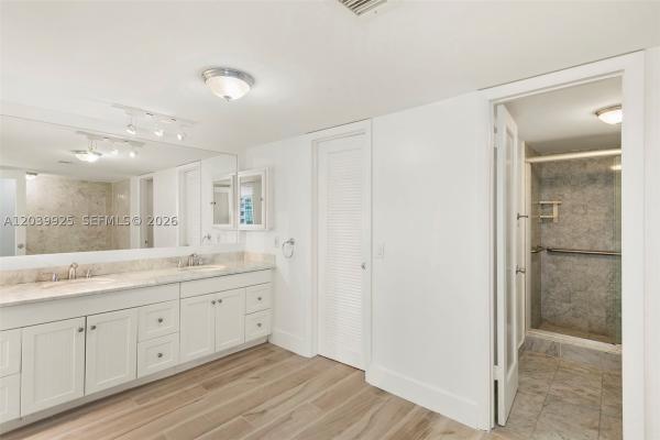 Mar Azul, 600 Grapetree Dr #7ES, Key Biscayne, Florida 33149, image 1
