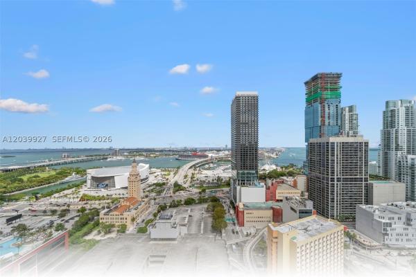 121 NE 5th St #3200, Miami, Florida 33132, image 1