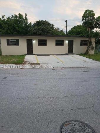 10540 SW 172nd St, Unincorporated Dade County, Florida 33157, image 1