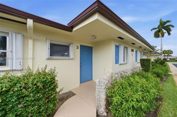 2894 E Crosley Dr E D #D, West Palm Beach, Florida 33415, image 1