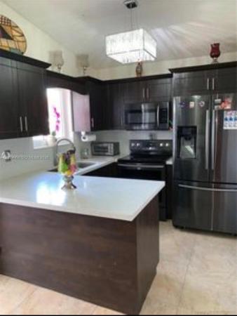 El Prado Country Club, 2854 W 75th Ter, Hialeah, Florida 33018, image 1