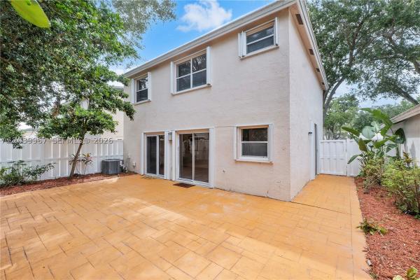 Quatraine At Jacaranda, 9836 NW 2nd Ct, Plantation, Florida 33324, image 3