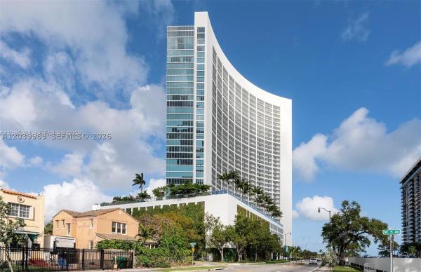 Blue On The Bay, 601 NE 36th St #2910, Miami, Florida 33137, image 3