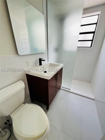 1470 Lincoln Ter #2, Miami Beach, Florida 33139, image 2