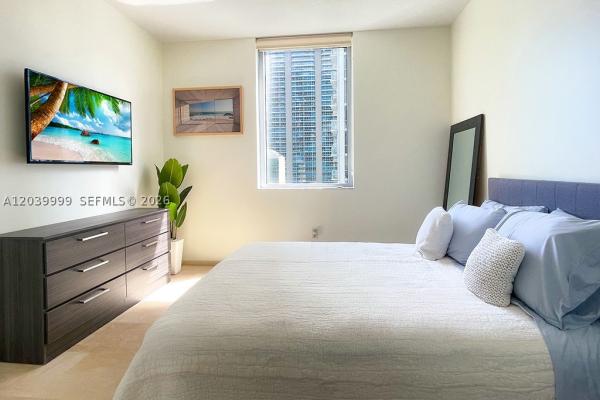 1050 Tower, 1050 Brickell Ave #2208, Miami, Florida 33131, image 2