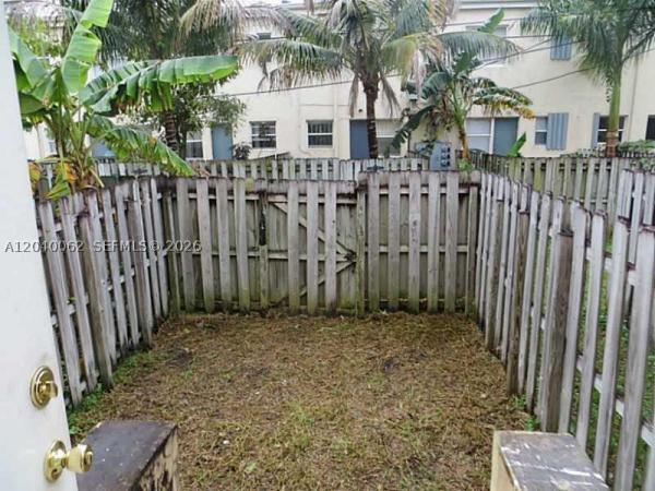 436 NW 84th Ter #436, Unincorporated Dade County, Florida 33150, image 1