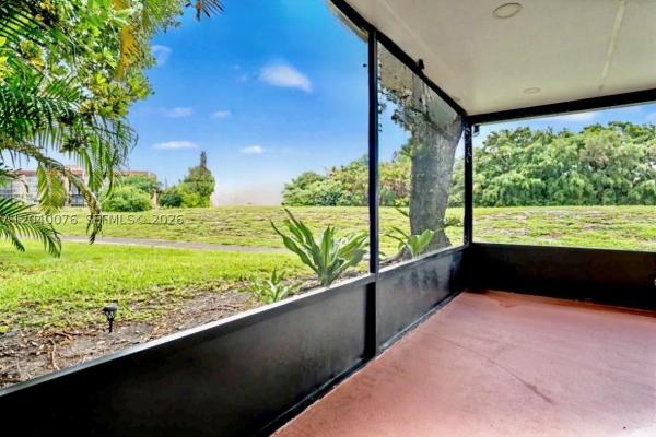 La Mirage, 3539 W Inverrary Blvd W, Lauderhill, Florida 33319, image 1