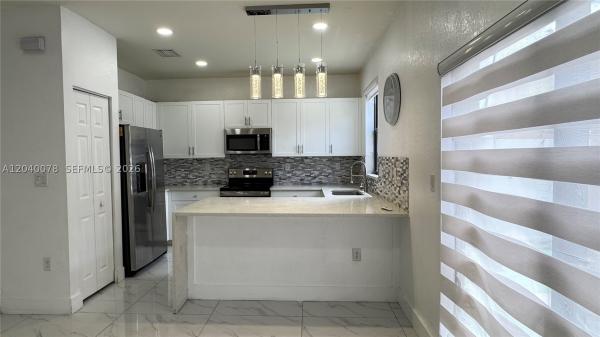 Aquabella, 3318 W 106th Ter, Hialeah, Florida 33018, image 1