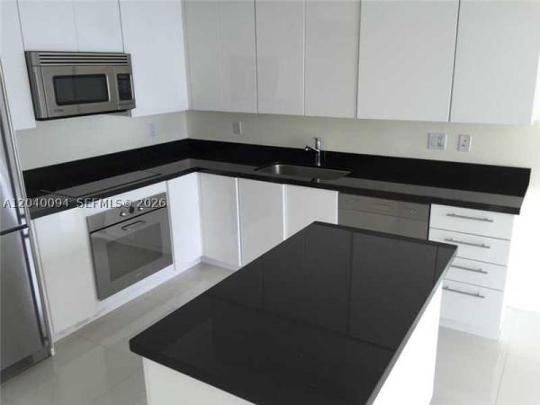 Mint At Riverfront, 92 SW 3rd St #3311, Miami, Florida 33130, image 1