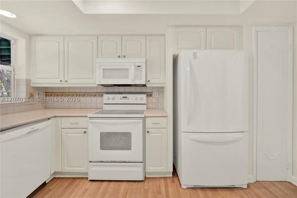 10435 SW 96th St, Unincorporated Dade County, Florida 33176, image 1