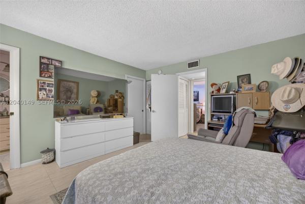 8415 SW 107th Ave #204W, Unincorporated Dade County, Florida 33173, image 1