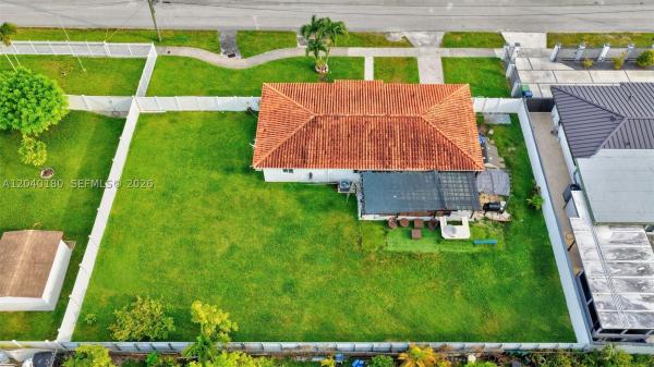 9535 SW 42nd St, Unincorporated Dade County, Florida 33165, image 3