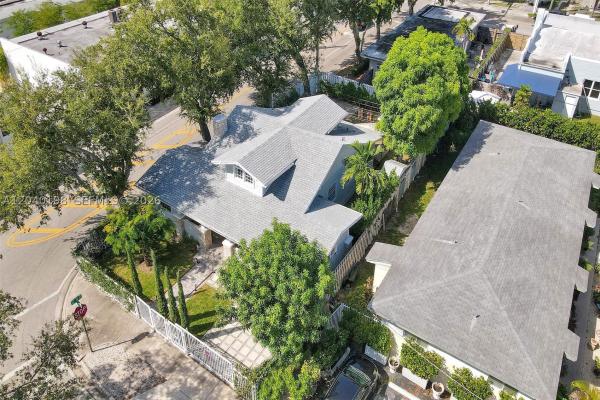 Baywood, 421 NE 70th St, Miami, Florida 33138, image 1