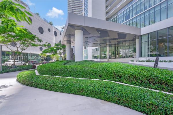 Paraiso Bay, 650 NE 32nd St #703, Miami, Florida 33137, image 1