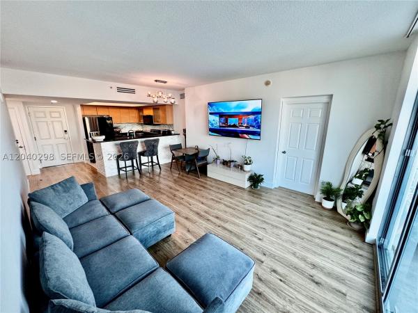 Hollywood Station, 140 S Dixie Hwy #921, Hollywood, Florida 33020, image 3