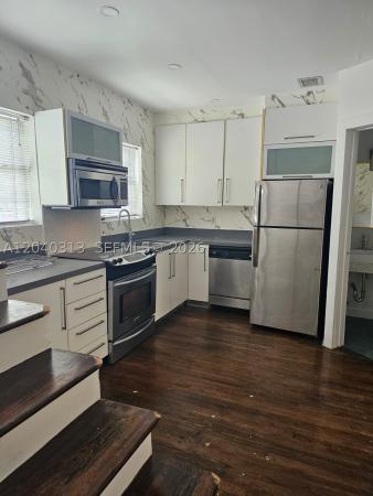 Cromwell, 1614 Jefferson Ave #3, Miami Beach, Florida 33139, image 2