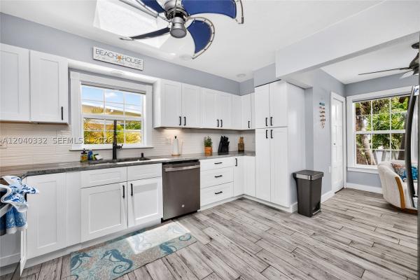 21812 Edgewater Dr, Port Charlotte, Florida 33952, image 1