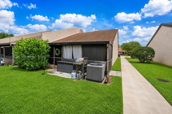 Maple Leaf Patio Villas At Springtree, 8356 NW 37th Pl #E-9, Sunrise, Florida 33351, image 1