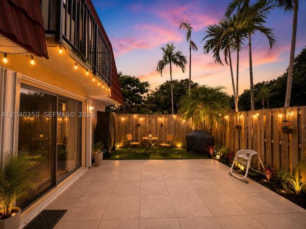 Waterford Courtyards At Jacaranda, 9954 NW 6th Pl, Plantation, Florida 33324, image 3