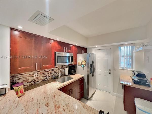 April Breeze, 1333 E Hallandale Beach Blvd #106, Hallandale Beach, Florida 33009, image 2
