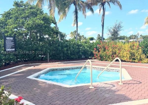 North Gate, 532 SE 21st Dr, Homestead, Florida 33033, image 1