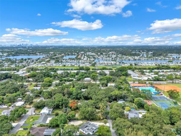 Jacaranda Heights, 5096 SW 28th Ter, Dania Beach, Florida 33312, image 2