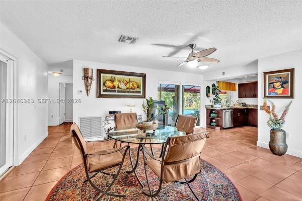 10612 SW 128th Pl, Unincorporated Dade County, Florida 33186, image 2