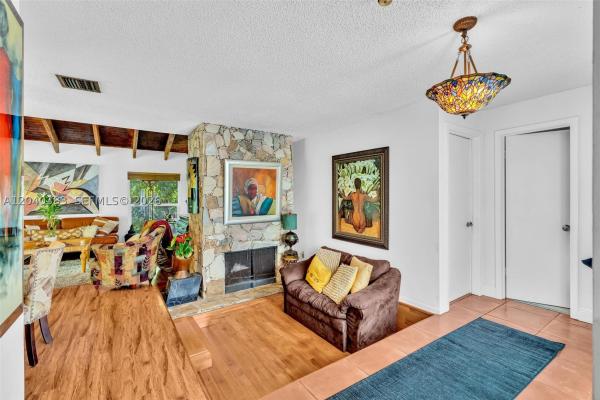 10612 SW 128th Pl, Unincorporated Dade County, Florida 33186, image 3