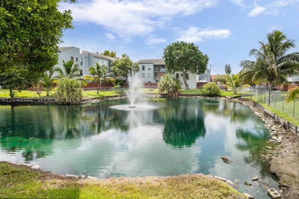Los Suenos, 1725 W 60th St #F-220, Hialeah, Florida 33012, image 3