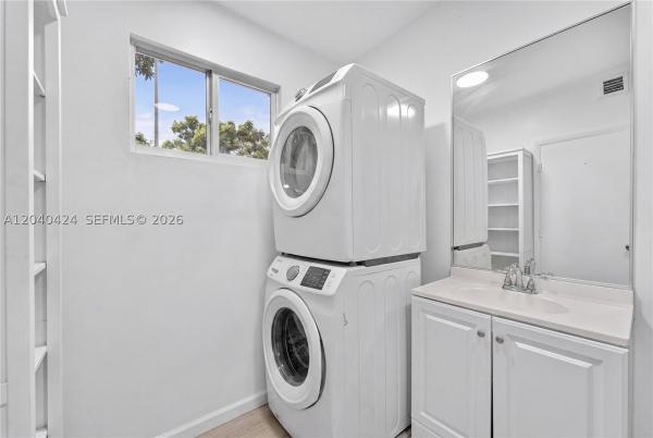 Santa Clara, 1168 NW 30th St, Miami, Florida 33127, image 1