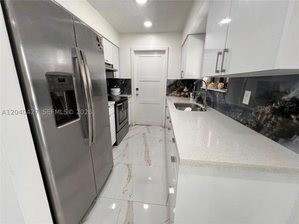 Avocado Villas, 235 SW 18th Ave, Homestead, Florida 33030, image 2