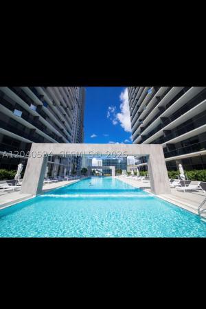 Brickell Heights East, 45 SW 9th St #1004, Miami, Florida 33130, image 3