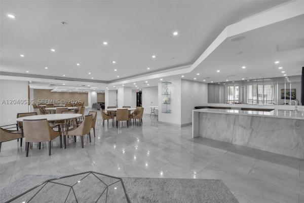Terraces North Turnberry, 20191 E Country Club Dr #1805, Aventura, Florida 33180, image 3
