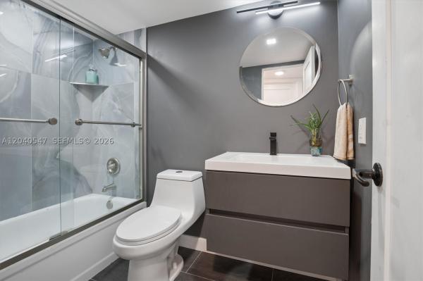 Sunrise Lakes 3, 2741 N Pine Island Rd #111, Sunrise, Florida 33322, image 3