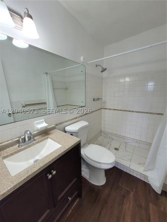 Pinewood, 2832 W Fillmore St #18, Hollywood, Florida 33020, image 2