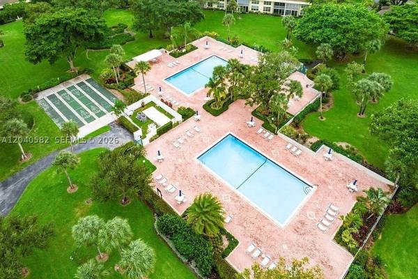 Garden At Oaks Lane, 550 Oaks Ln #202, Pompano Beach, Florida 33069, image 3