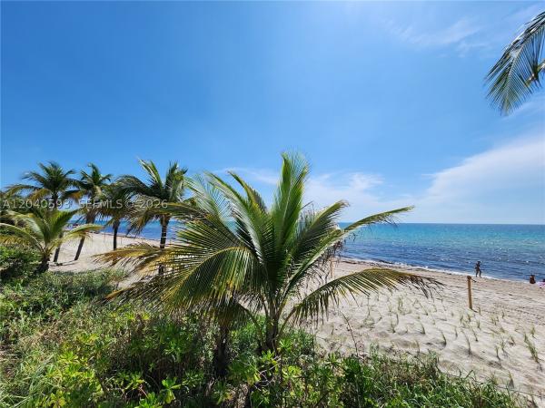 Parker Plaza Estates, 2030 S Ocean Dr #401, Hallandale Beach, Florida 33009, image 1
