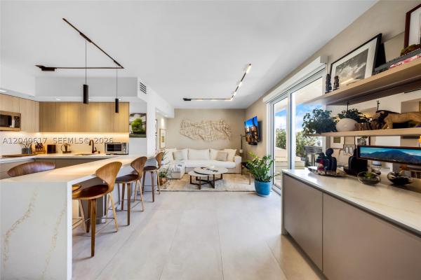 Bayview Plaza, 1621 Bay Rd #PH-4, Miami Beach, Florida 33139, image 2