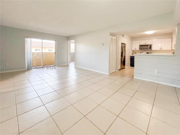 14971 SW 82nd Ln #20-308, Unincorporated Dade County, Florida 33193, image 1