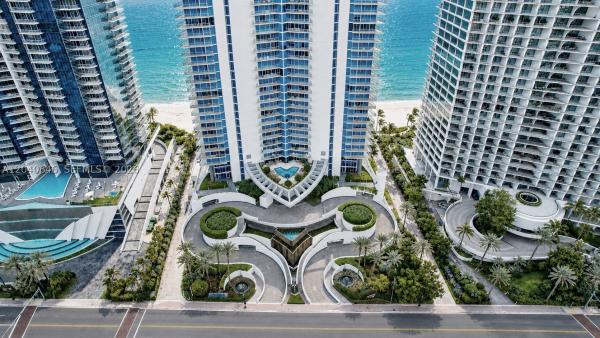 Jade Beach, 17001 Collins Ave #3402, Sunny Isles Beach, Florida 33160, image 2
