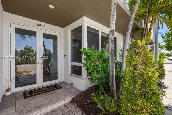 Landmark At Doral, 10471 NW 66th St, Doral, Florida 33178, image 2