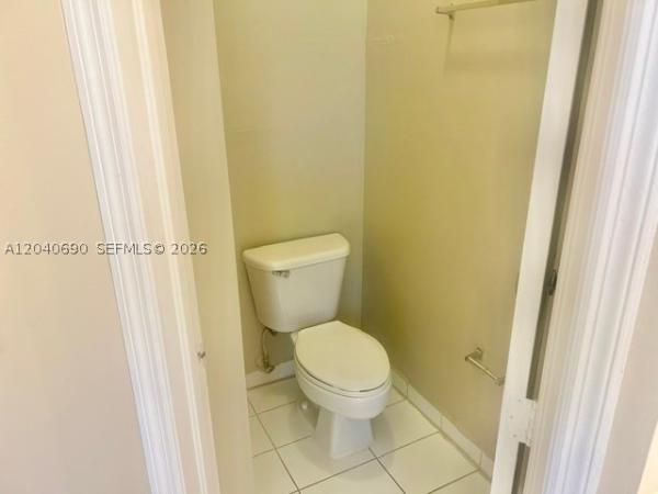 Karenero Falls, 9118 SW 161st Ter, Palmetto Bay, Florida 33157, image 1