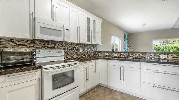 Golden Gardens, 18815 NW 37th Ave, Miami Gardens, Florida 33056, image 1