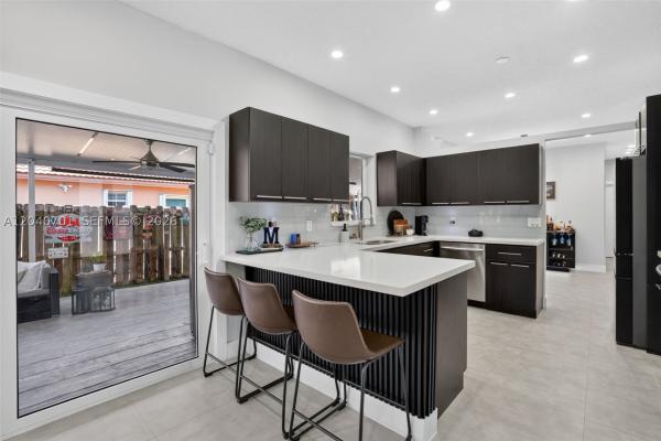 Monterey Lakes, 21462 SW 91st Ave, Cutler Bay, Florida 33189, image 2