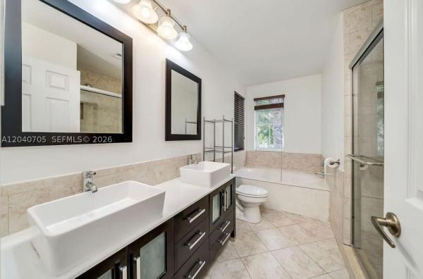 West Lake Village, 1125 Butternut Ln, Hollywood, Florida 33019, image 1
